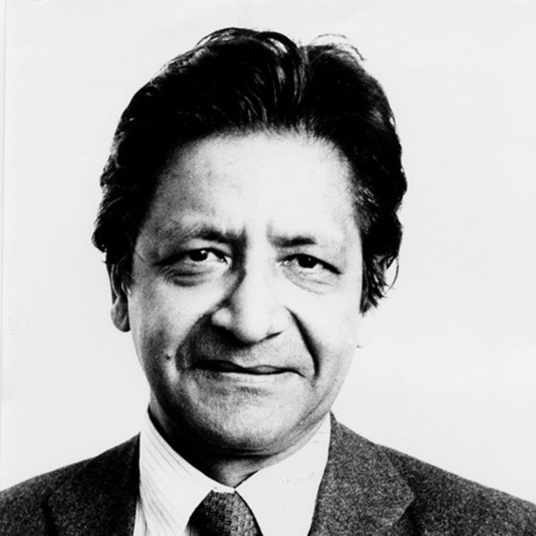 Crossfire Passings: Aretha and Vidia