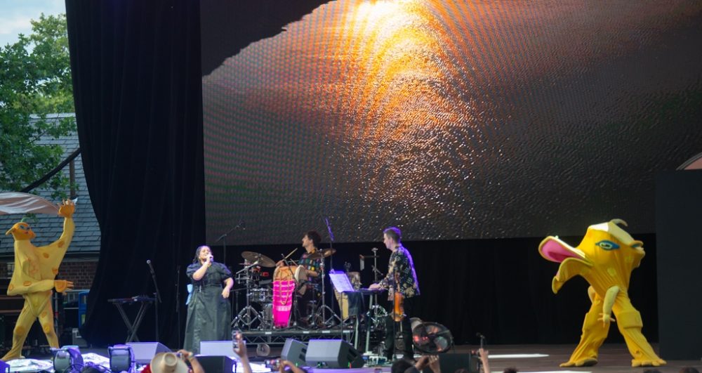 The yellow rubber dancers in the finale were a special treat!