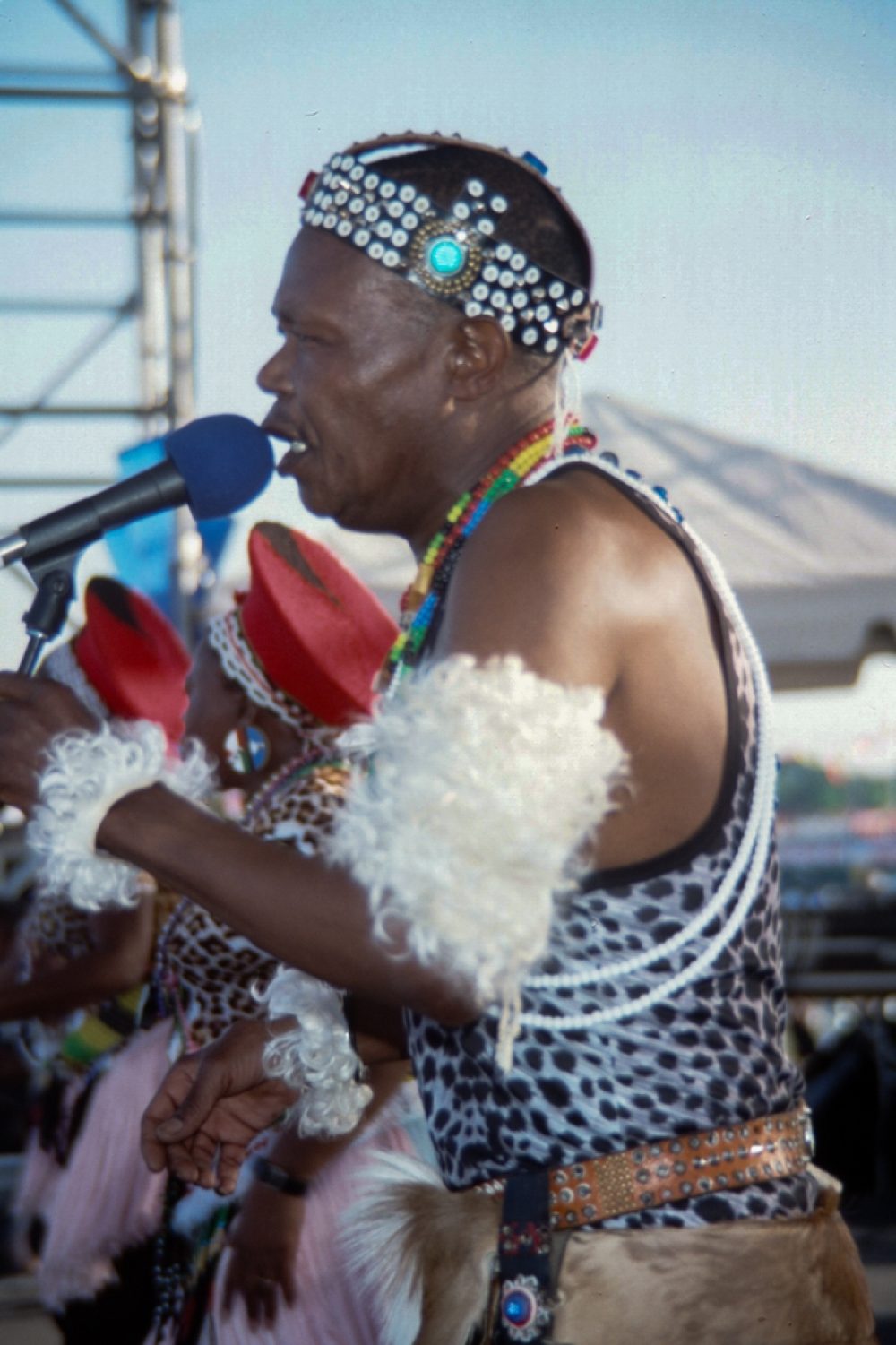 Simon "Mahlathini" Nkabindi in New Orleans  (1937-1999) (Eyre, 1990)