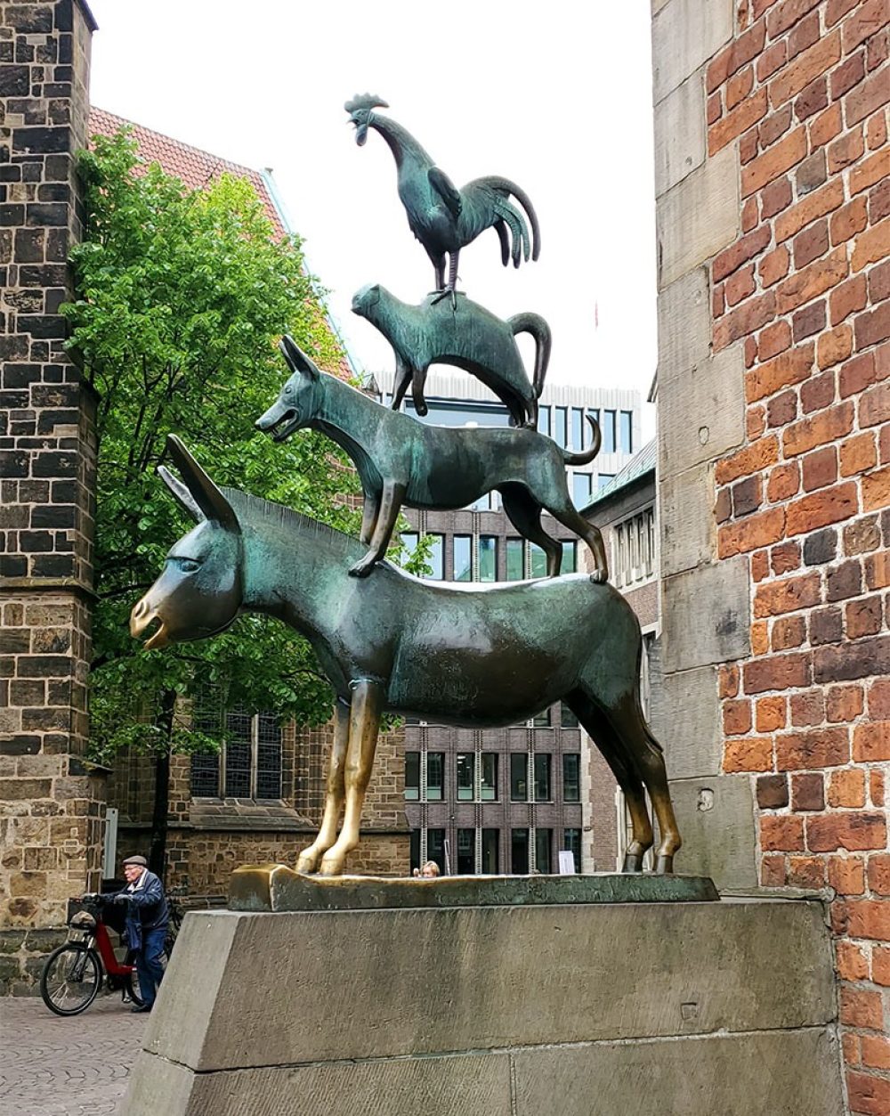 Bremen art, photo by Ron Deutsch